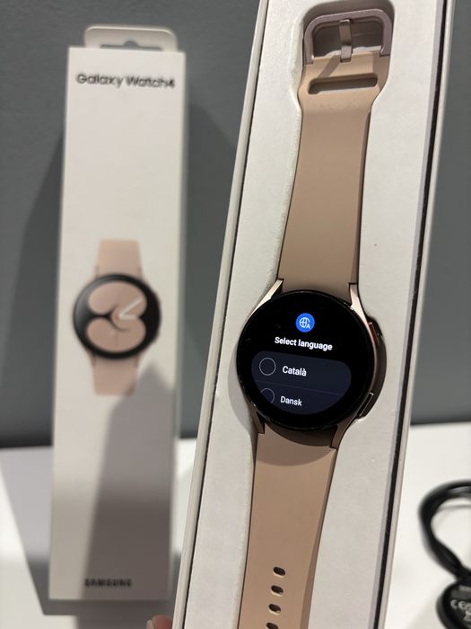Samsung Galaxy Watch 4 Różowo złoty 40 mm