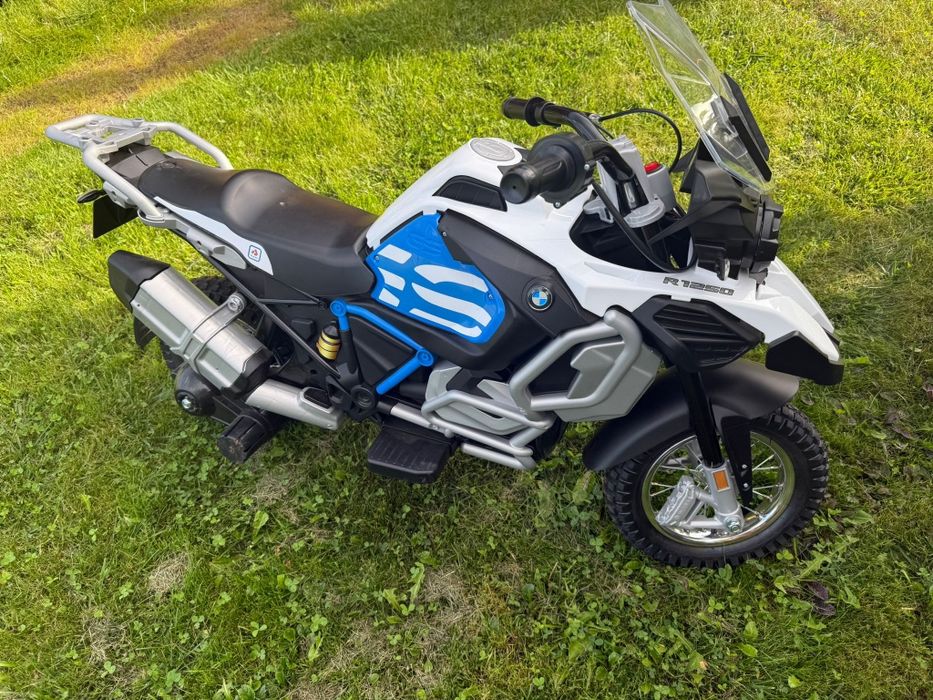 Motorek elektryczny BMW