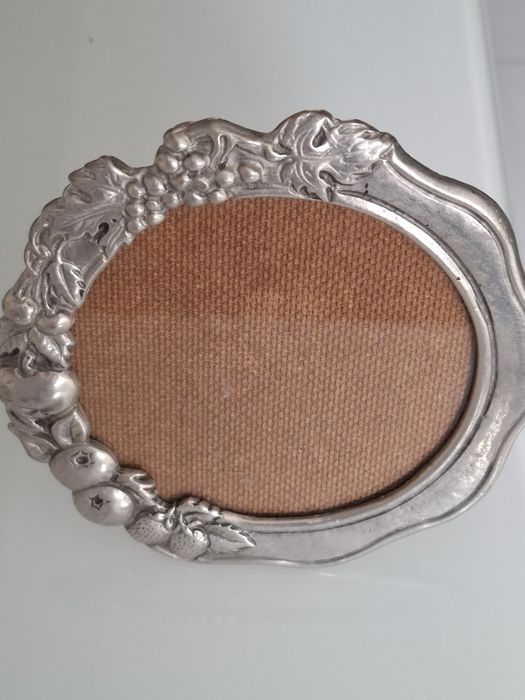 Porta retratos em estanho