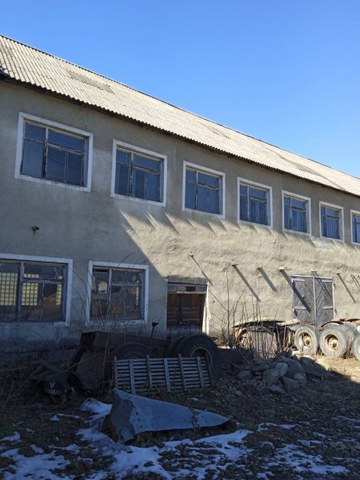 Продаж/оренда комерційного приміщення (складів)