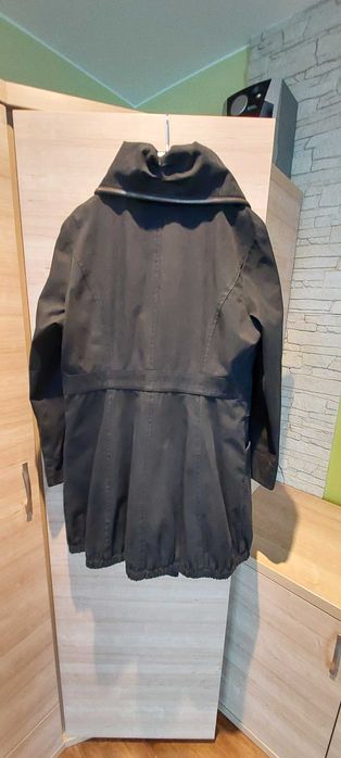 Kurtka czarna cieńka