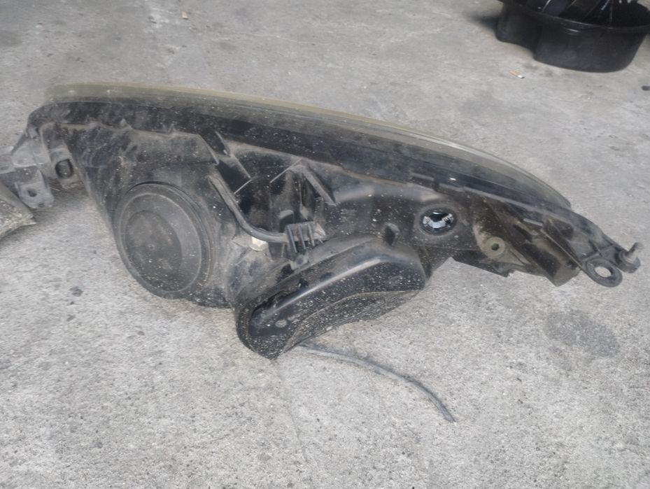 Citroen C4 Picasso grand lampa przód Xenon