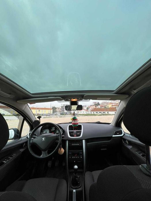 Peugeot 207 SW 2009  Muito bem conservado
