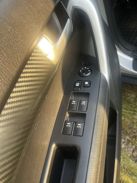 Продам KIA Sorento 2012