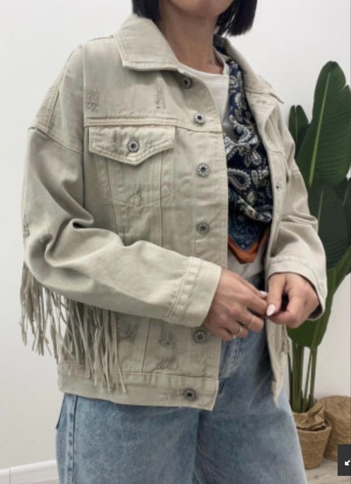 Джинсова куртка з бахромою, ромір S