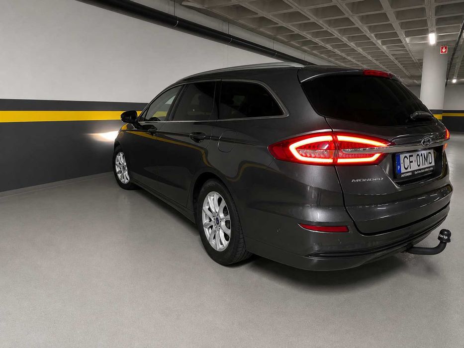 Ford Mondeo 1.5 EcoBoost 165cv Automático | 2019 Restyling | Estacionamento automático