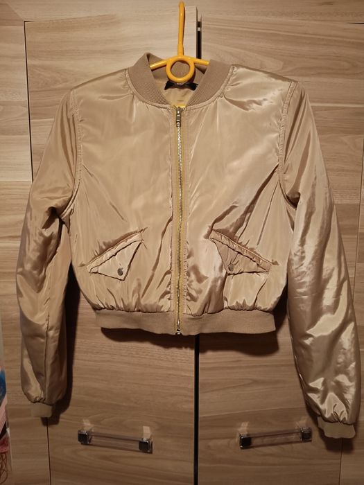 Kurtka krótka bomberka