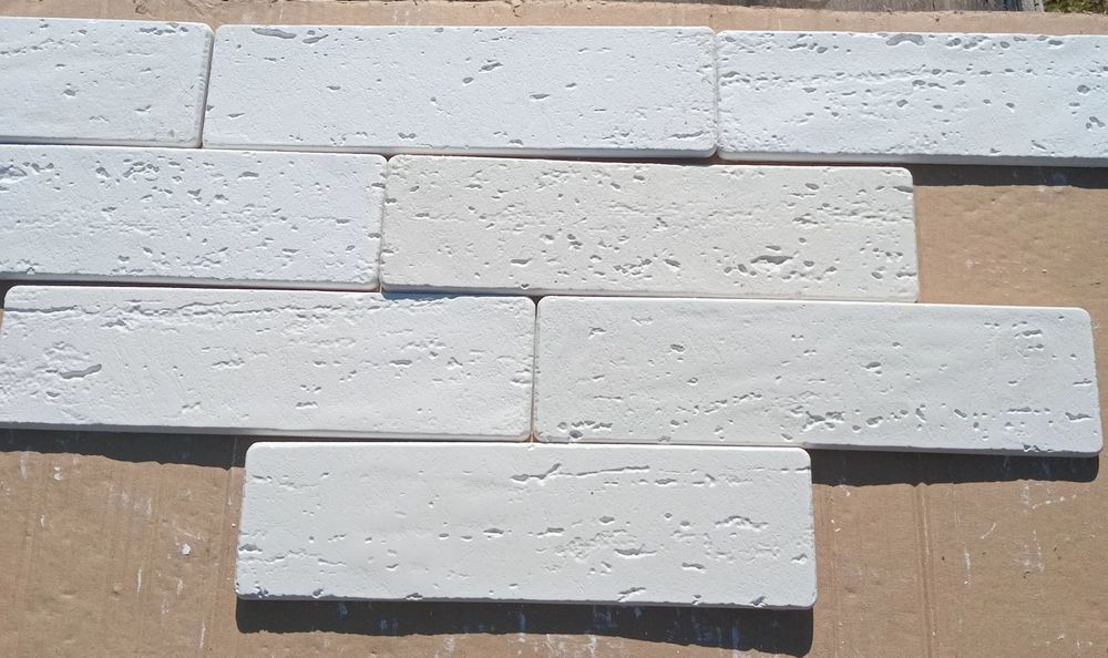 Плитка гіпсова. Гіпсова цегла