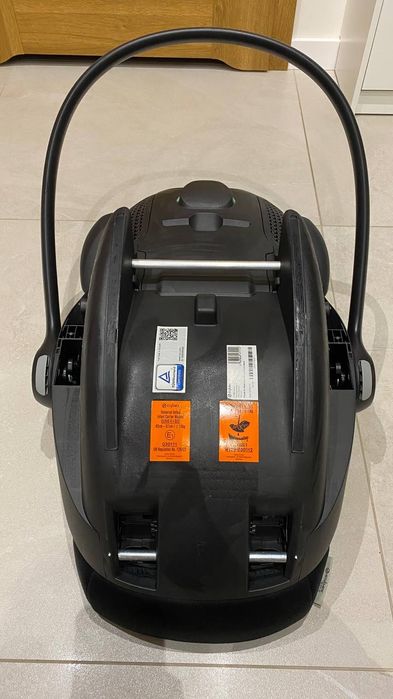 Sprzedam fotelik samochodowy dla dziecka Cybex Cloud G i-Size