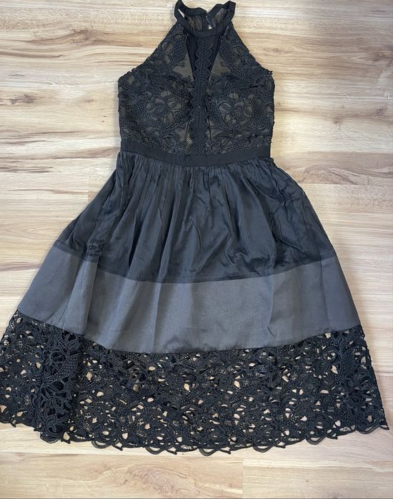 Чорна сукня вечірня