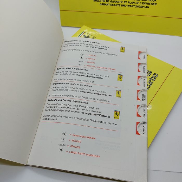 Catálogo e manual de instruções Ferrari