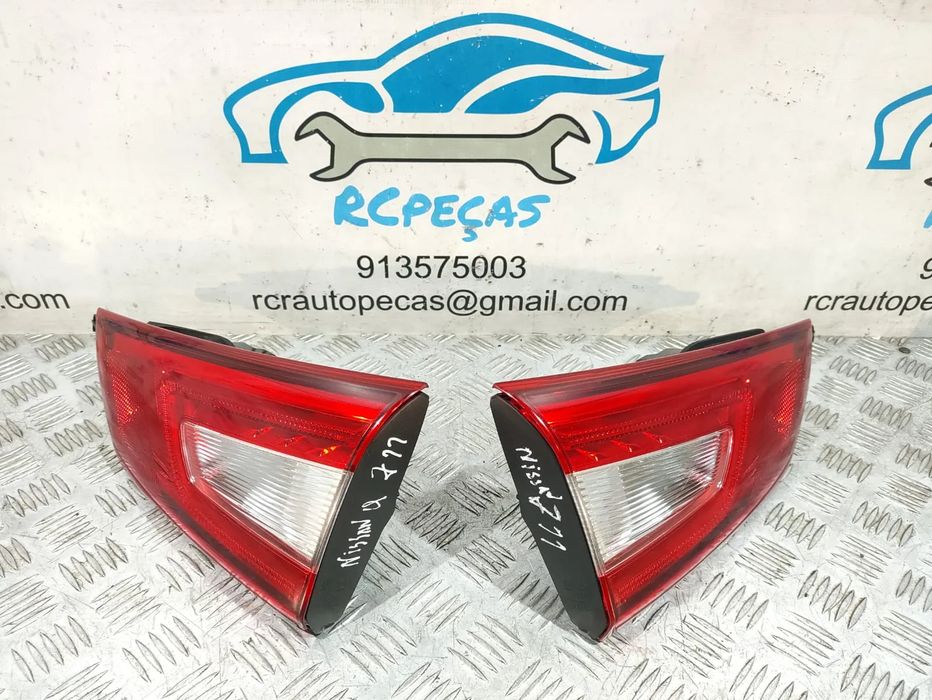 Farolins / Farolim de Mala Nissan Qashqai 2 J11 - 265504EA5A |