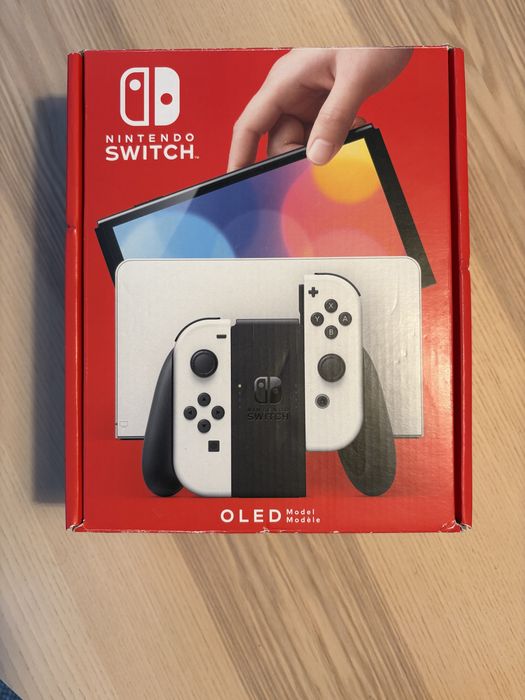 Nintendo switch OLED + 5 jogos Pokémon e Zelda