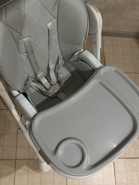 Стільчик для годування Carrello