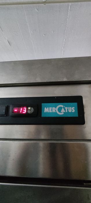 Frigorífico 580L MerCatus profissional