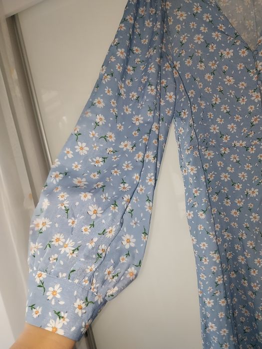 Maxi sukienka w stokrotki