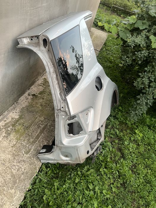 Задние крыло четверть мерседес мл 164 mercedes ml350 w164