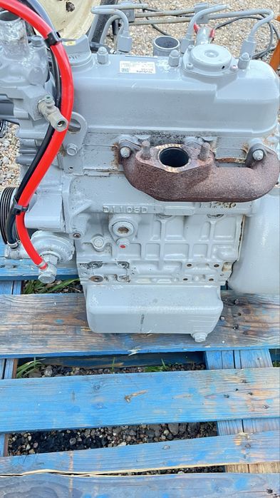 Silnik kubota d1105 carier vector 1350 thermo king tk376N