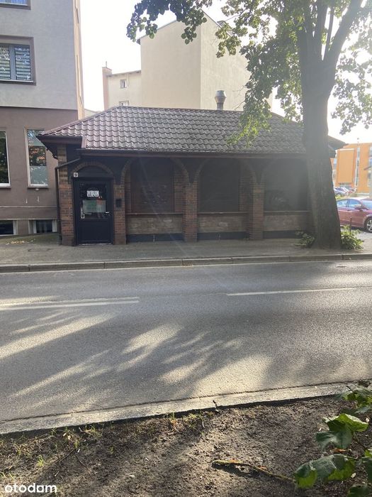 samodzielny lokal usługowy w ścisłym centrum