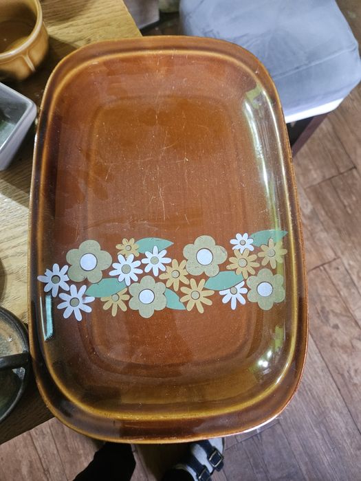 Naczynia  tułowice, wawel, szkło