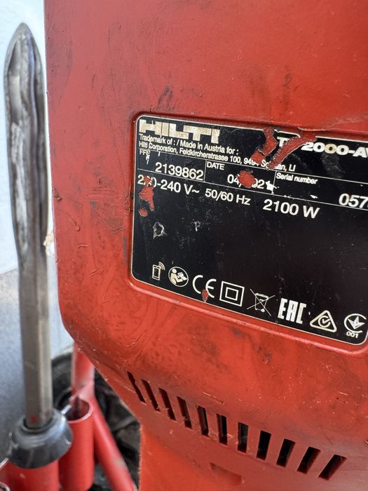 Mlot Hilti TE 2000 AVR na wózku używany sprawny