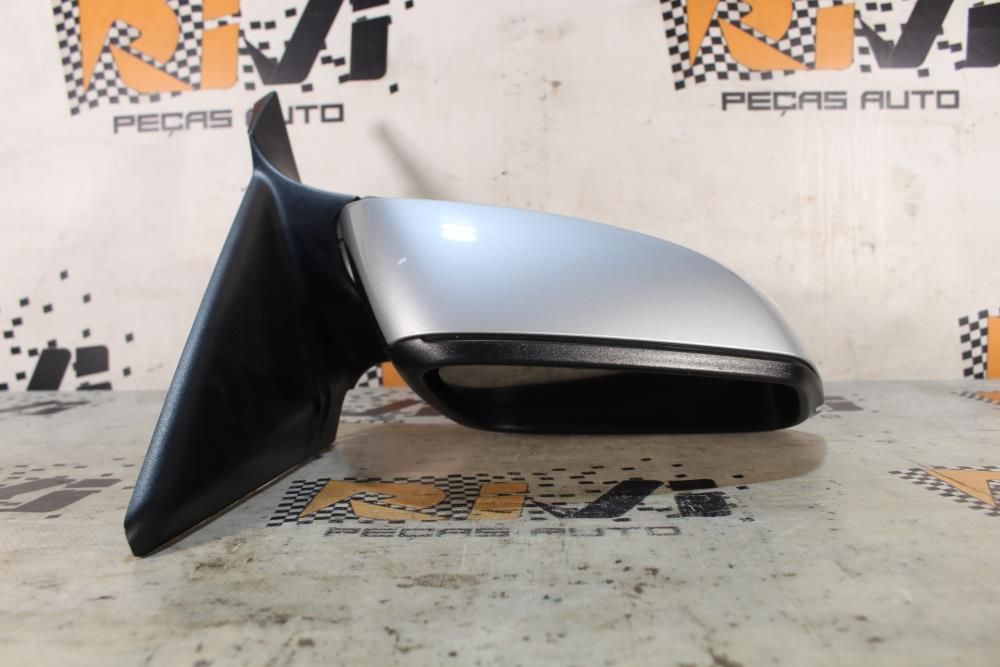 Retrovisor / espelho direito BMW 1 (F20)