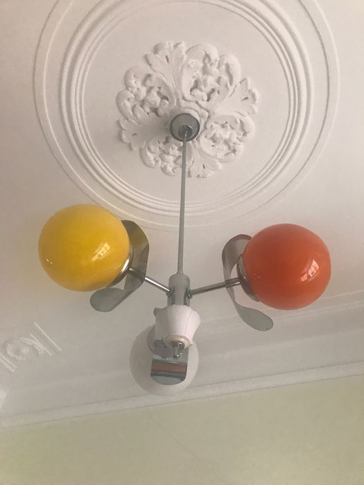 Candeeiro sala art deco original bolas vidro laranja amarelo e branco