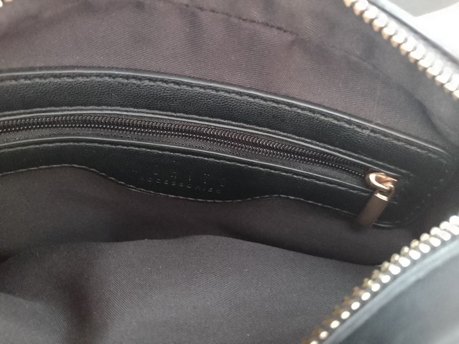 Czarna, mała  torebka