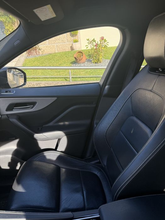 Jaguar F Pace R Sport - AWD - Garantia Jaguar ate 2028