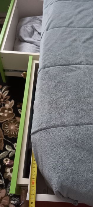 Дитячі меблі(комплект)