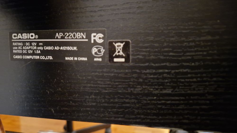 Piano Digital Upright