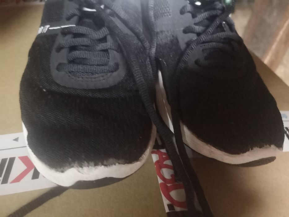 Buty Nike rozm. 37.5