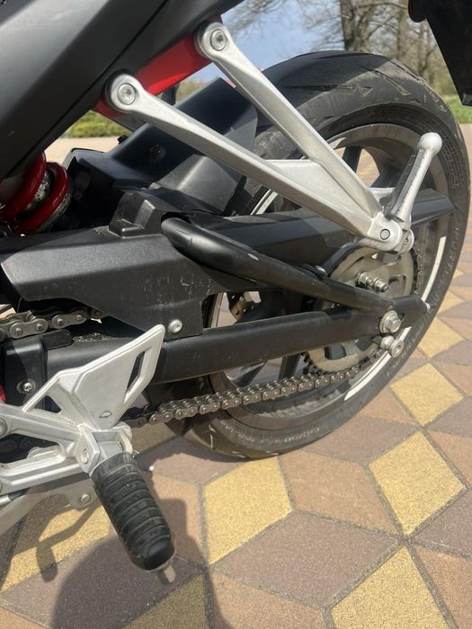 Benelli tnt 250 2018 року