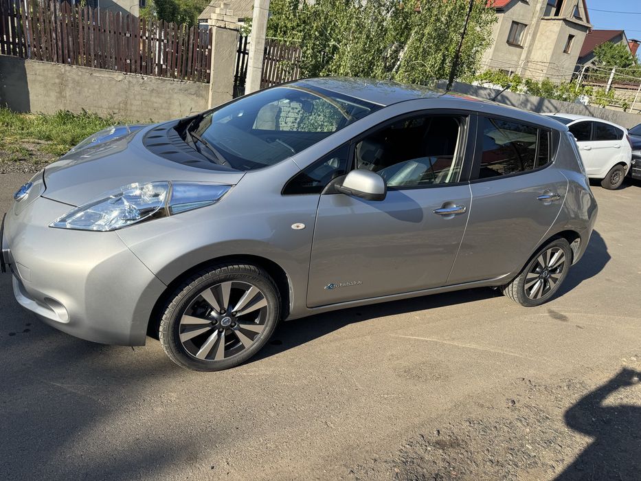 Аренда авто Nissan Leaf 600 грн