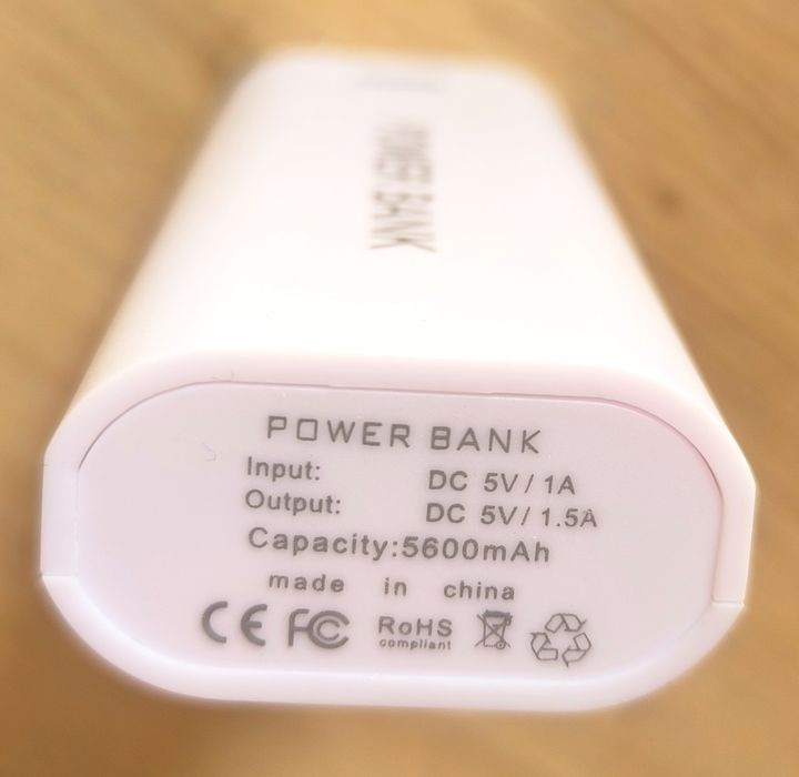 Powerbank 5800 mAh litowo jonowe ogniwa 2x LG USB