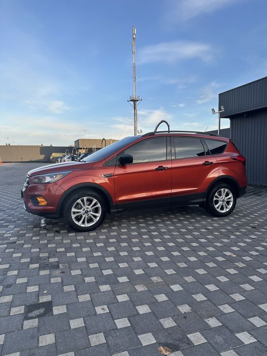 Ford Escape 2019 • 115 тис. км • Один власник в Україні