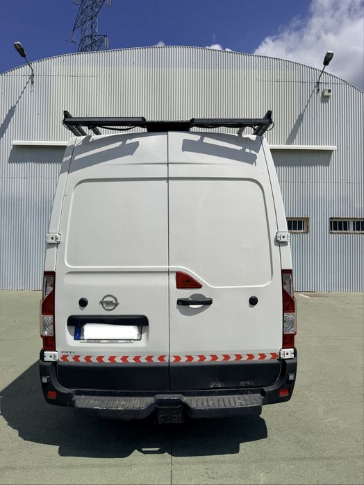 Opel Movano 2.3 L4H2 a trabalhar e andar, iva dedutivel,  grade de teto e barras de led’s incluídas.