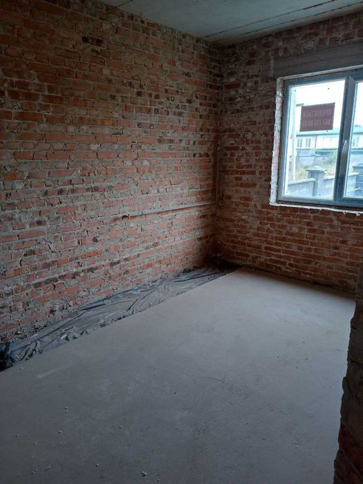 Продаж котеджу в КМ Країна Мрій