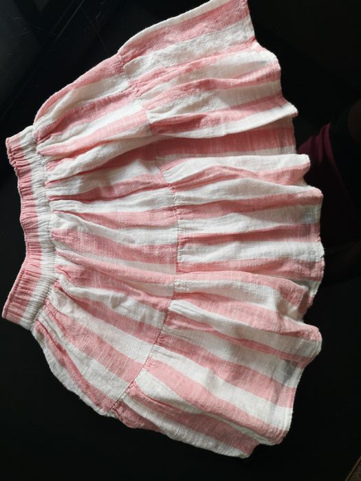 Spodniczka firmy Gap 6-7lat