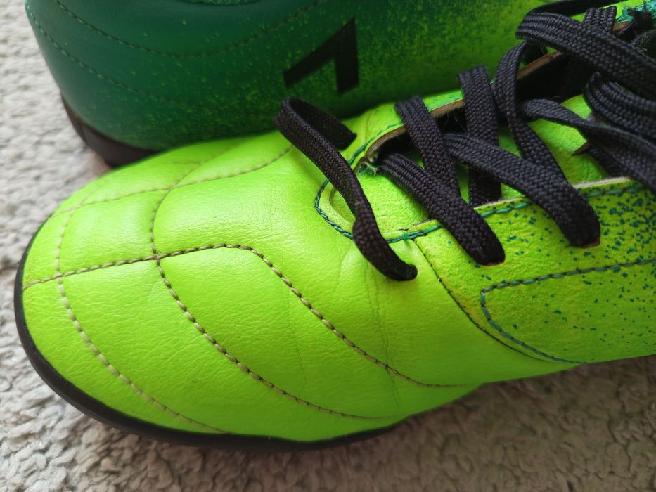 Сороконіжки Adidas