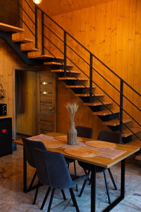 Сучасний котедж в мальовничому місці біля Східниці  Гори Карпати