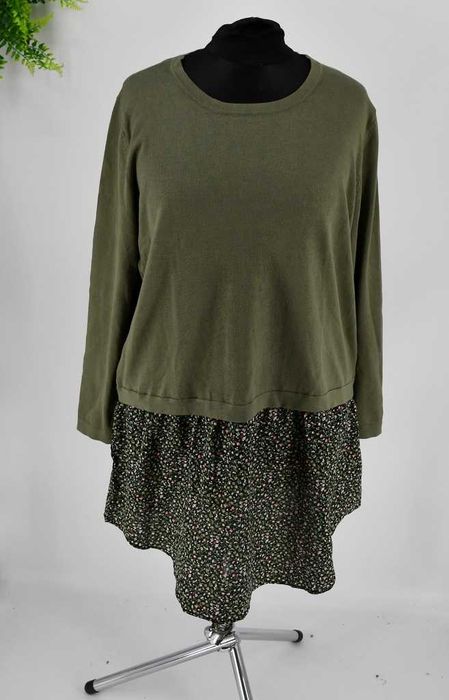 Dzianinowa sukienka ze zwiewnym dołem Rainbow 48/50