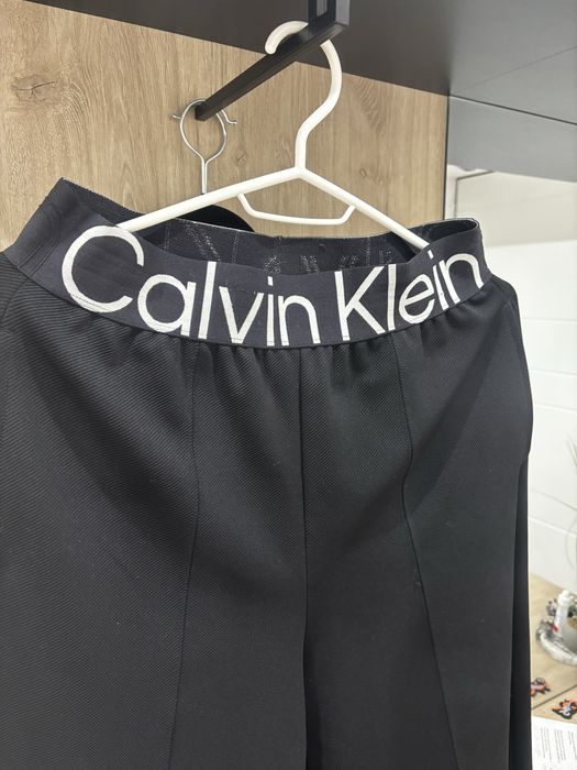 Брюки Calvin Klein