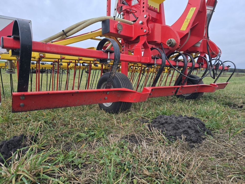 Siewnik Agregat do siewu i podsiewu traw APV GS 300 M1  PS 200 M1