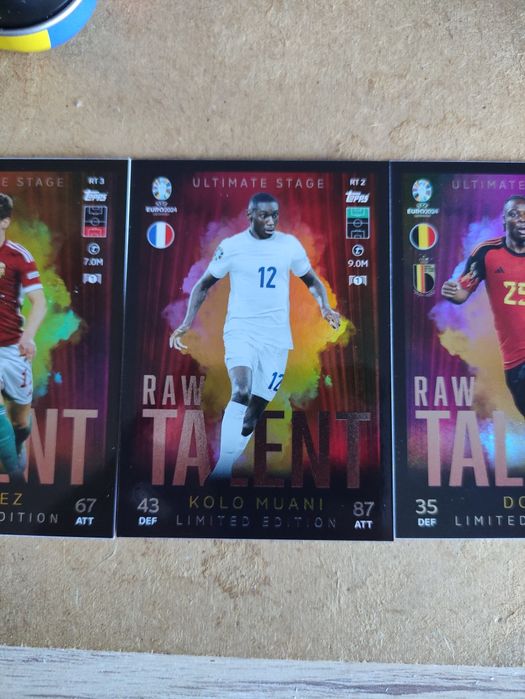 Várias cartas Topps para venda