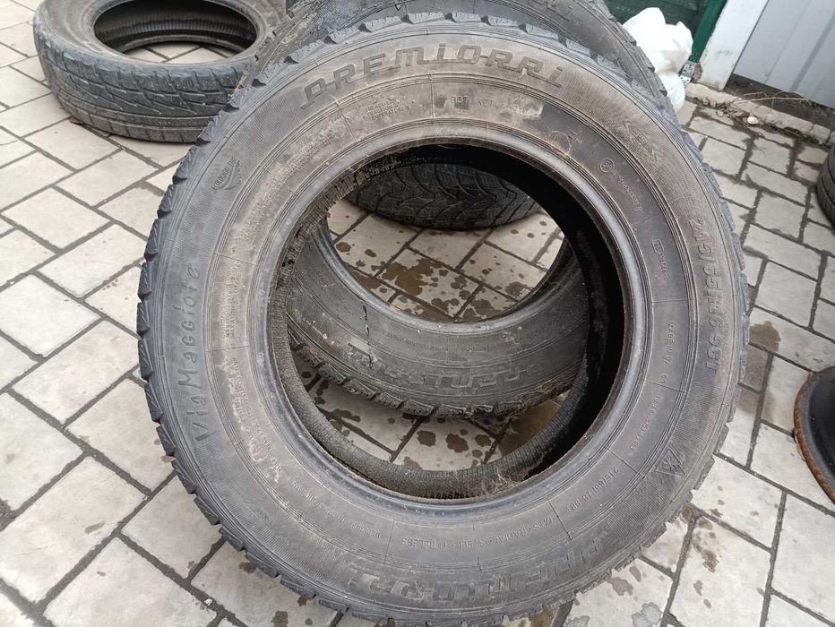 Продам зимнюю резину PREMIORRI VIAMAGGIORE 215/65R16: 700 грн ...