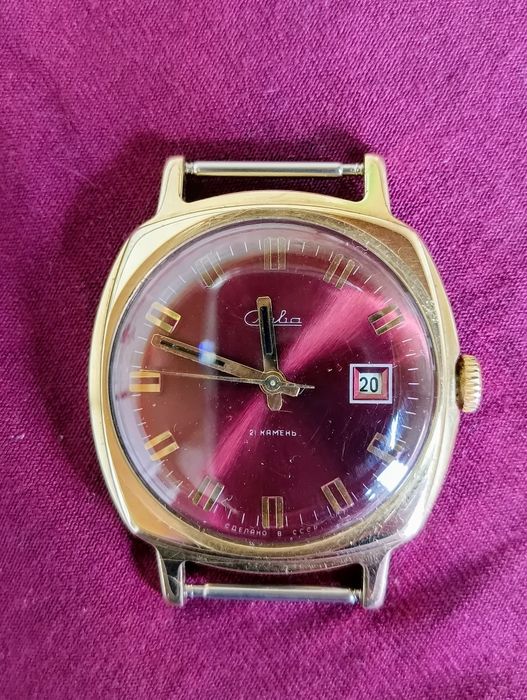 Годинник слава. Часы наручные слава в позолоте,ссср