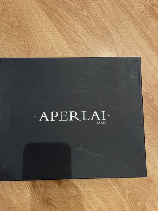 Босоножки Aperlai