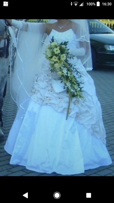 Suknia ślubna długa