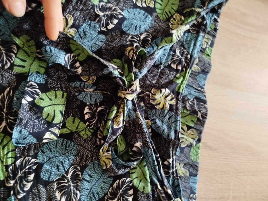 Lekkie letnie spodenki rozmiar 42